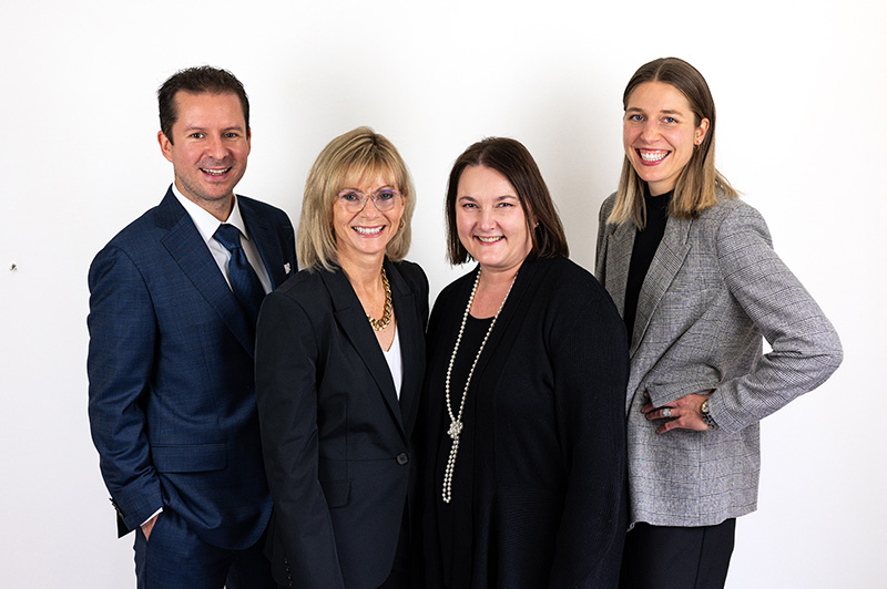 inspire wealth - team photo