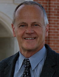 Headshot of Deryl Priebe