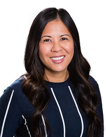 Bio headshot of Rowena Miniaci