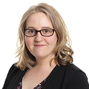 bio headshot Jocelyn Beckett